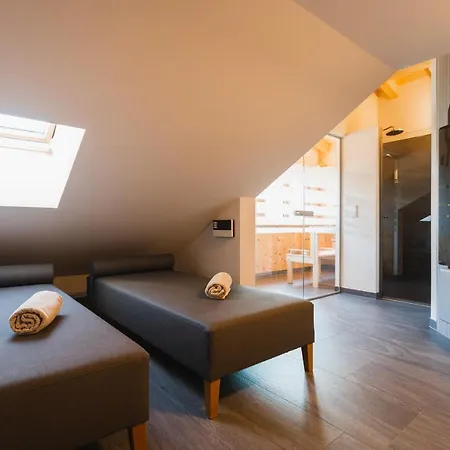 Apartment S'kathrina - Schattwald